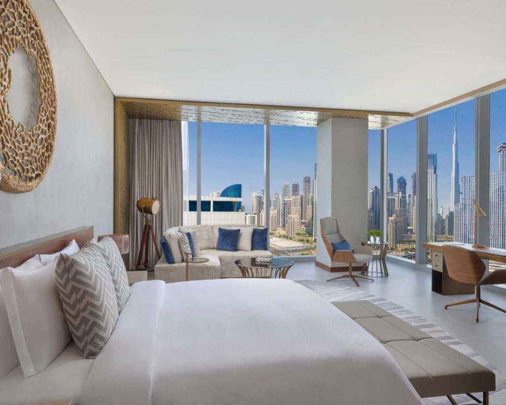 Dubai+Hotels+with+Best+Views+-+The+St.+Regis+Downtown+Dubai